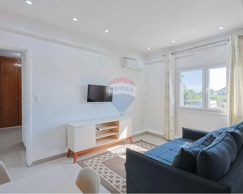 Apartamento Amueblado 1 Dormitorio en Venta — Cachoeira do Bom Jesus, Florianópolis — Cachoeira do Bom Jesus