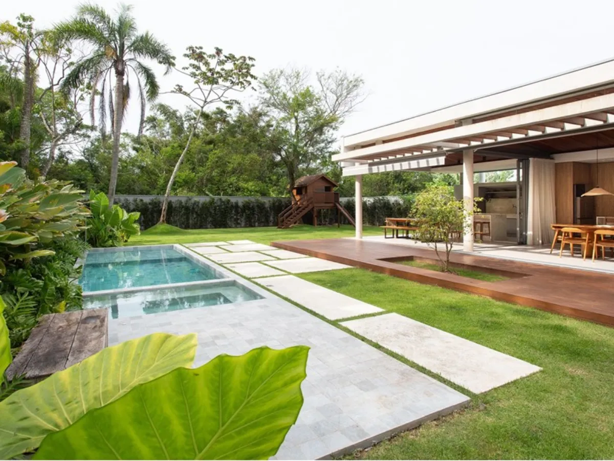 Casa 4 suites en venta en Cachoeira do Bom Jesus, Florianópolis — Cachoeira do Bom Jesus