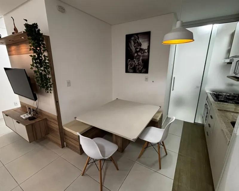 Apartamento 2 Quartos à Venda no Condomínio Cannes, Ingleses — Ingleses