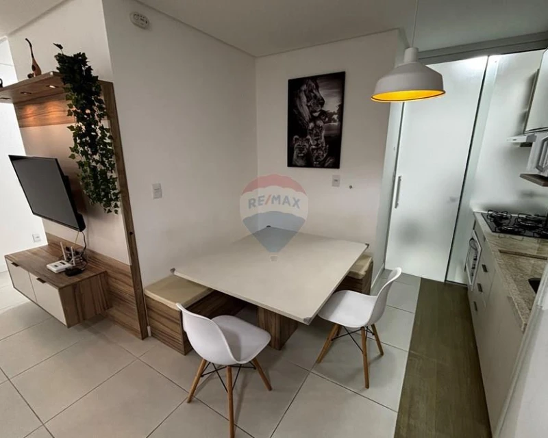 Apartamento 2 Quartos à Venda no Condomínio Cannes, Ingleses — Ingleses