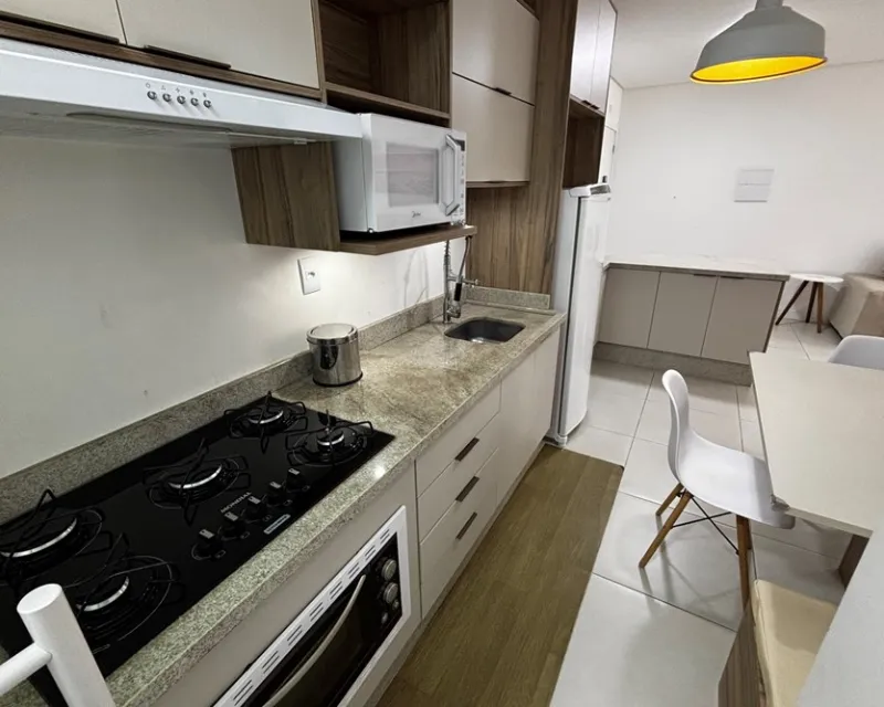 Apartamento 2 Quartos à Venda no Condomínio Cannes, Ingleses — Ingleses