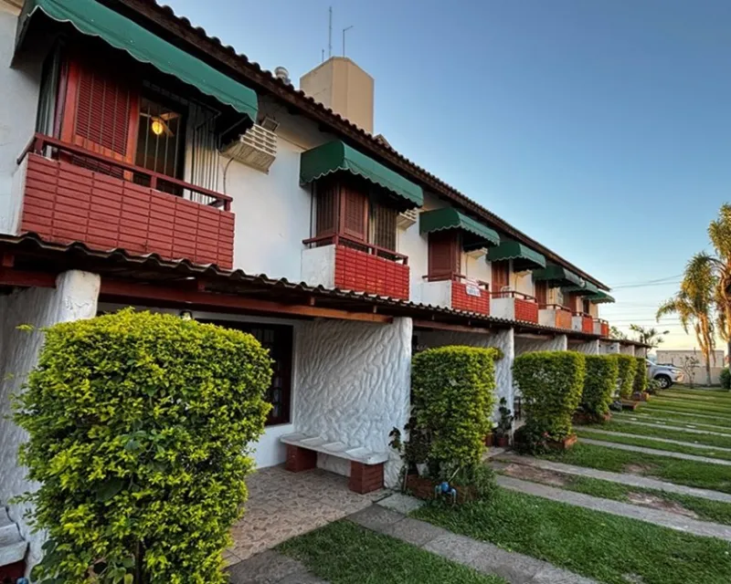 Casa Dúplex 2 Dormitorios en Venta en Canasvieiras, Florianópolis — Canasvieiras