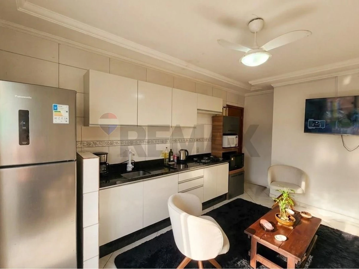 Apartamento Garden à Venda — 3 Dormitórios, 74 m², Ingleses