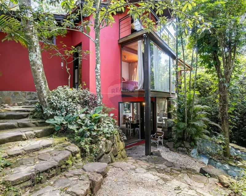 Casa 5 Habitaciones en Venta — Lagoa da Conceição, Florianópolis — Lagoa da Conceição