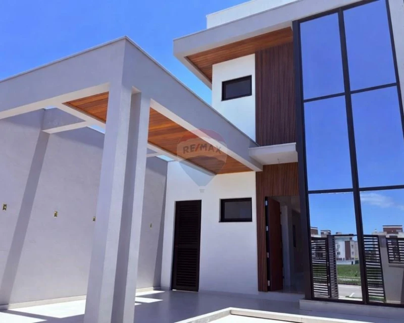 New 3-Suite House for Sale in Jardim Campeche, Florianópolis — 167.5 m² Usable Area — Jardim Campeche