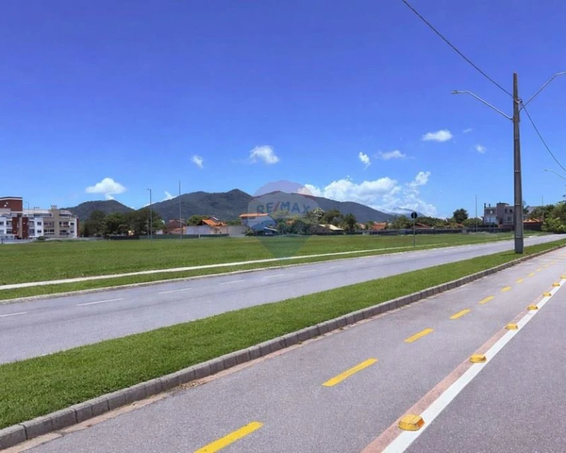 New 3-Suite House for Sale in Jardim Campeche, Florianópolis — 167.5 m² Usable Area — Jardim Campeche