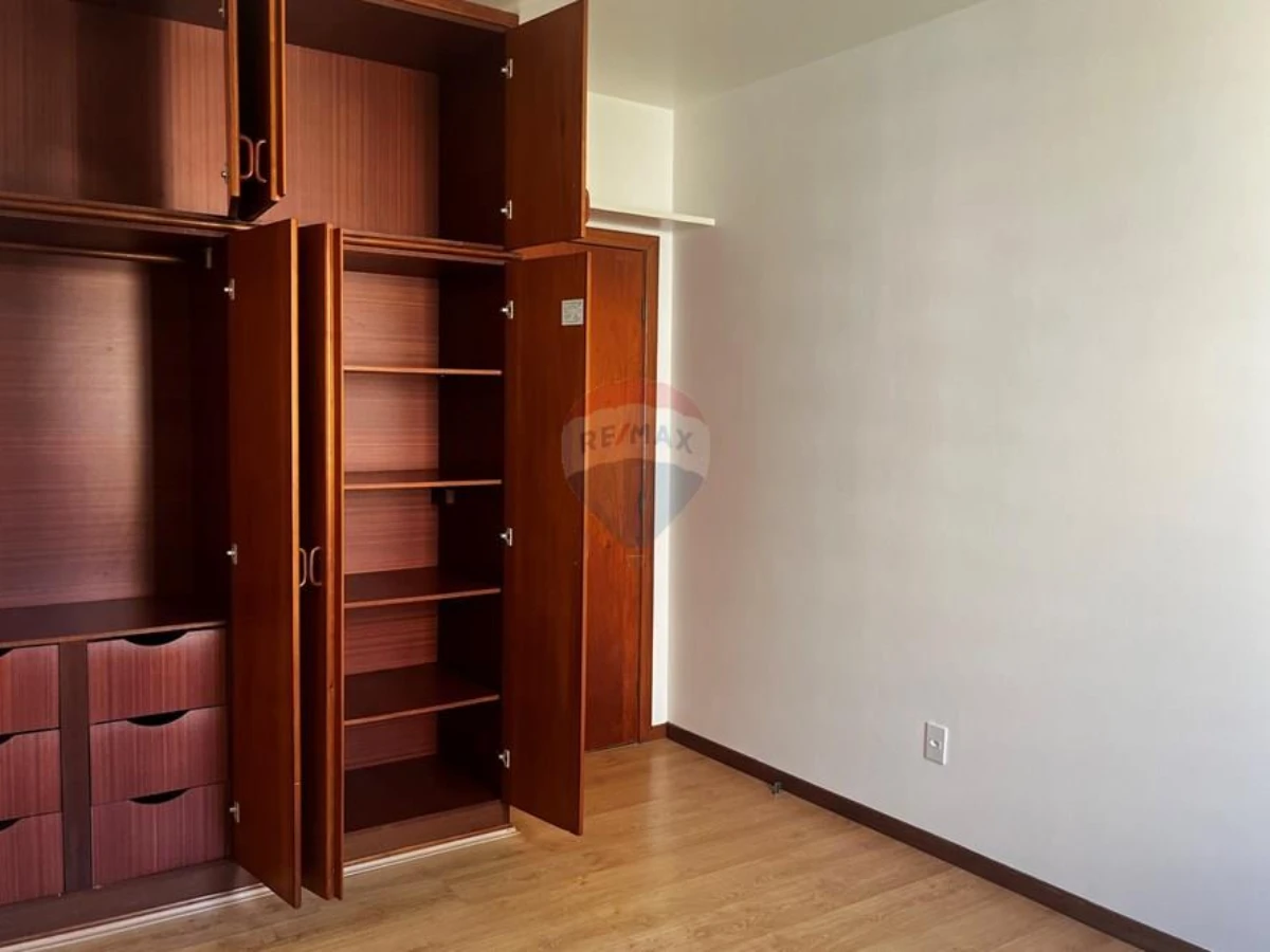 Apartamento de 3 dormitórios para alugar na Rua Bocaiúva, Centro, Florianópolis