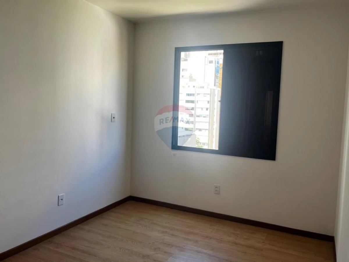 Apartamento de 3 dormitórios para alugar na Rua Bocaiúva, Centro, Florianópolis