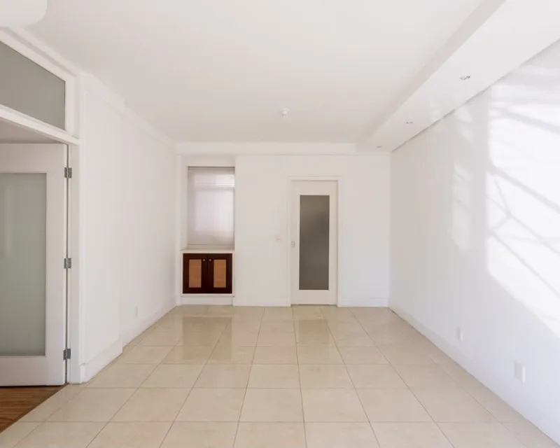 Apartamento 4 Dormitorios en Venta — Centro, Florianópolis — Centro