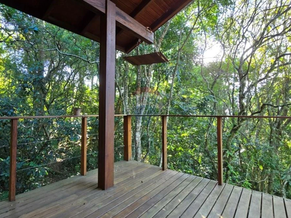 Casa 2 Quartos à Venda — Lagoa da Conceição, Florianópolis