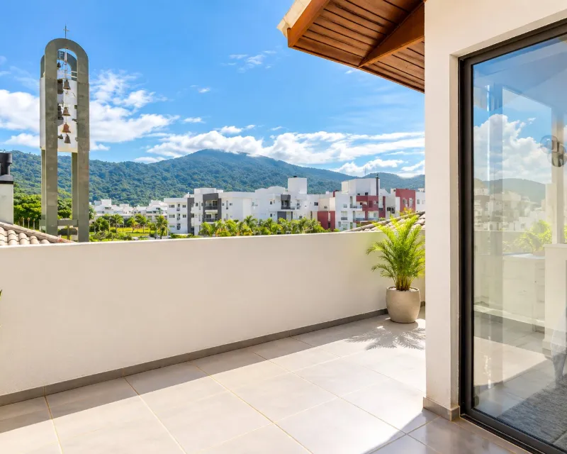 Penthouse 4 Dormitorios con Piscina Privada y Vista al Mar en Ingleses, Florianópolis — Ingleses