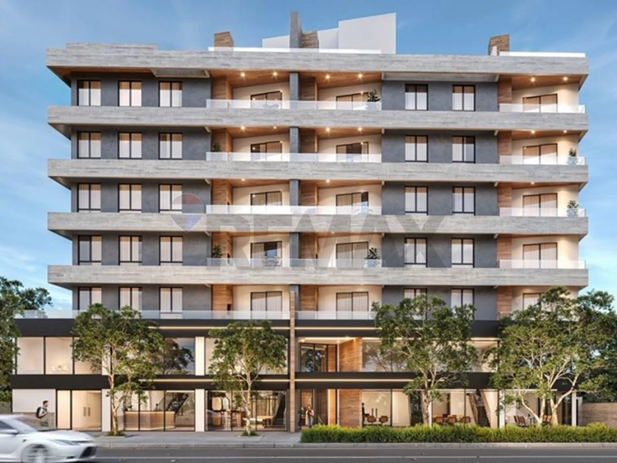 Apartamento 2 Dormitórios à Venda em Ingleses — Algarve Residence — Ingleses