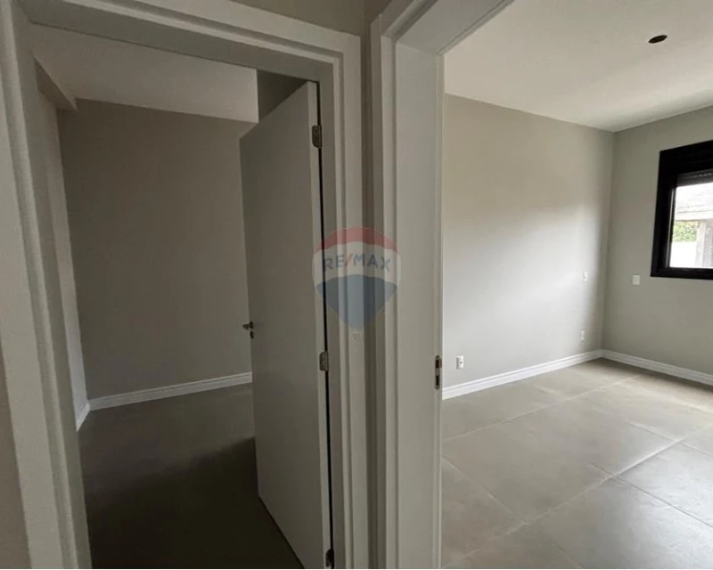 2-Bedroom Apartment for Sale in Ingleses, Florianópolis — 68 m² — Ingleses