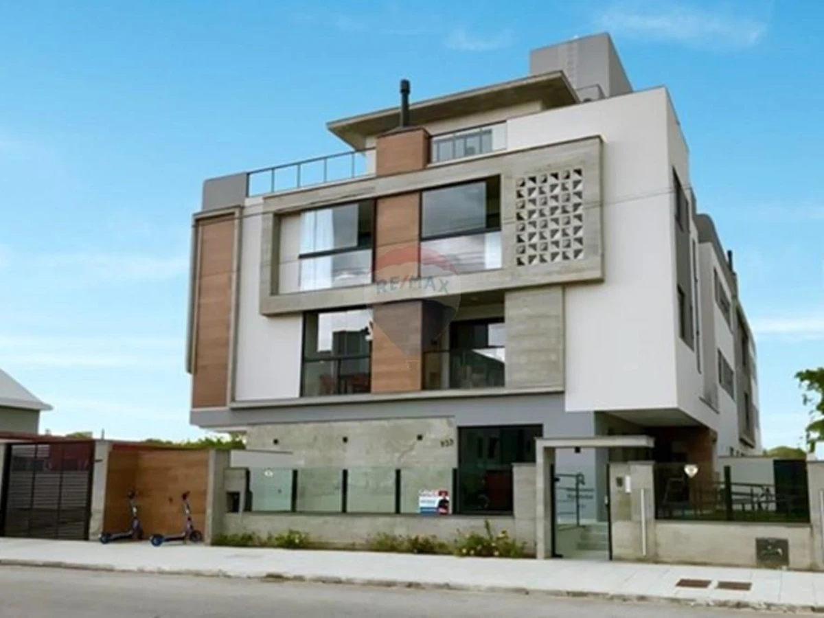 2-Bedroom Apartment for Sale in Ingleses, Florianópolis — 68 m² — Ingleses