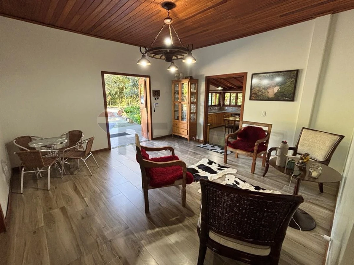 Chácara à Venda — Vargem Grande, Florianópolis, 12.268 m²