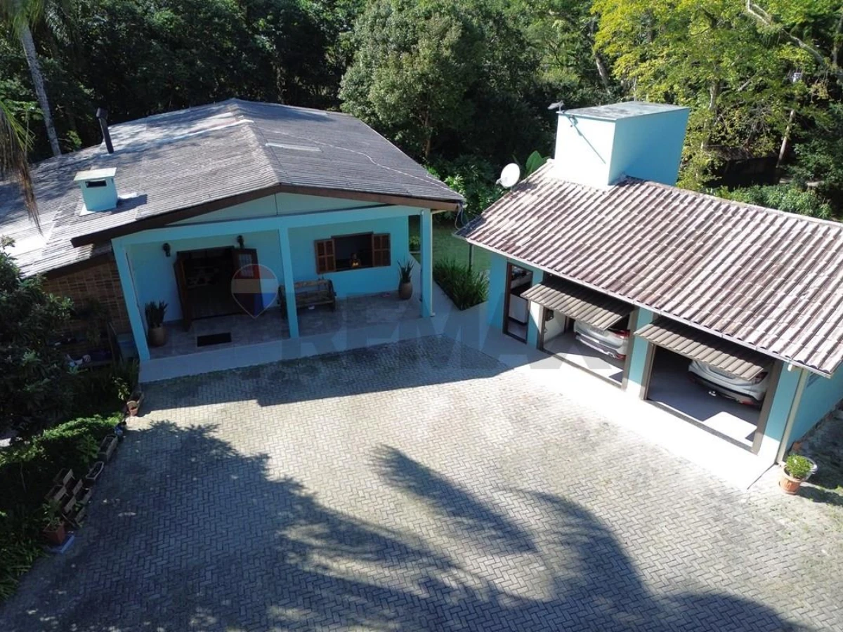 Chácara à Venda — Vargem Grande, Florianópolis, 12.268 m²