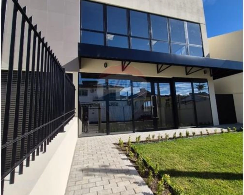 Commercial Building for Sale — Jardim Atlântico, Florianópolis — Jardim Atlântico