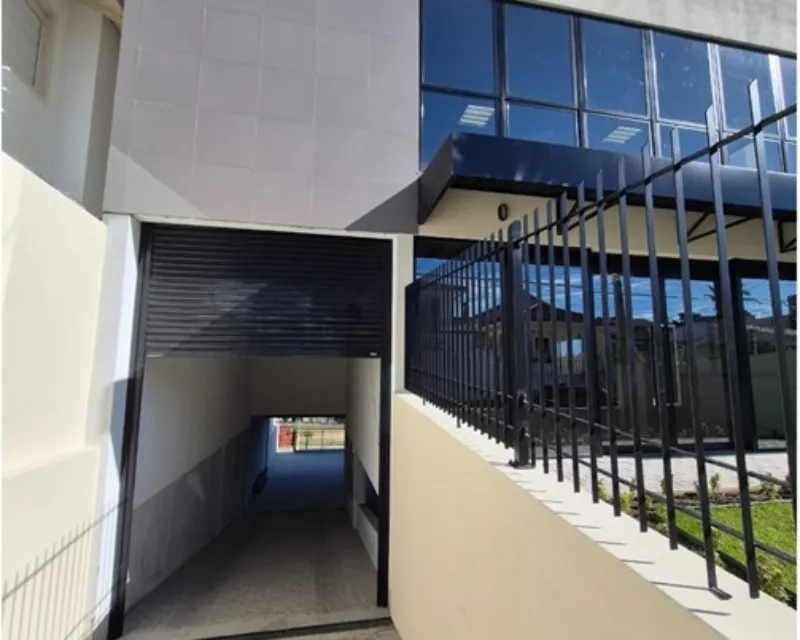 Prédio Comercial à Venda — Jardim Atlântico, Florianópolis SC — Jardim Atlântico