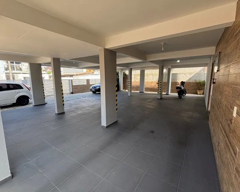 Apartamento 2 Quartos com Varanda Gourmet à Venda em Ingleses — Ingleses