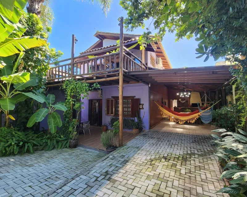 Casa 4 Suites en Venta en Ingleses, Florianópolis — 282 m² — Ingleses