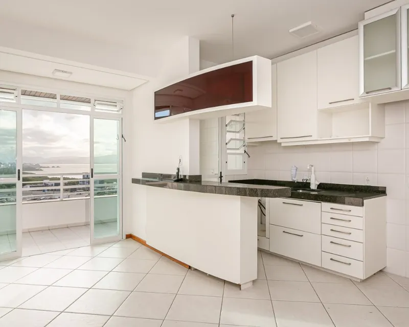 Apartamento 2 Habitaciones con Vista al Mar en Venta — Itacorubi, Florianópolis — Itacorubi