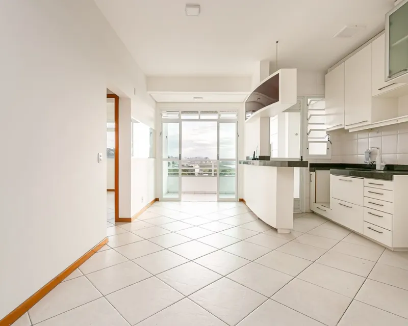 Apartamento 2 Habitaciones con Vista al Mar en Venta — Itacorubi, Florianópolis — Itacorubi