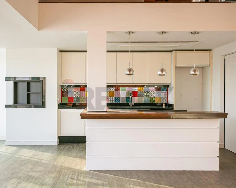 Penthouse 3 bedrooms with sea view for sale — Itacorubi, Florianópolis — Itacorubi