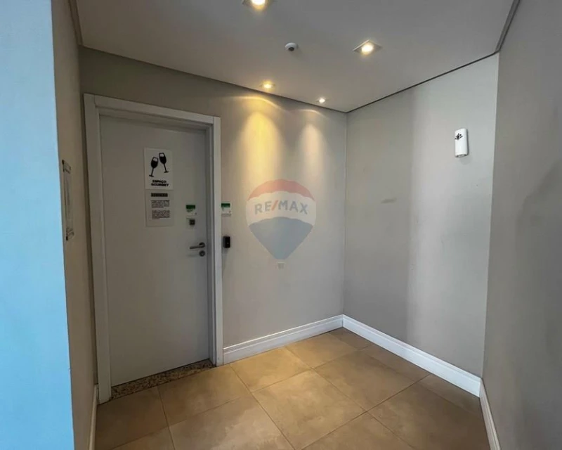 Apartamento 1 Dormitorio en Venta en Centro, Florianópolis — Centro