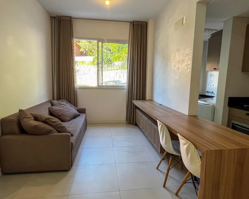 Apartamento 1 Dormitorio en Venta en Centro, Florianópolis — Centro