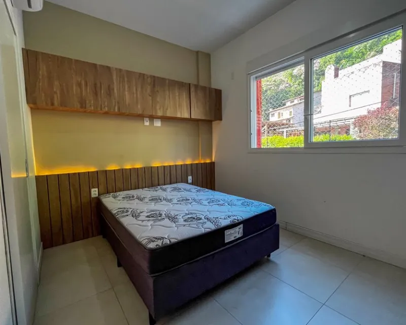 Apartamento 1 Dormitorio en Venta en Centro, Florianópolis — Centro