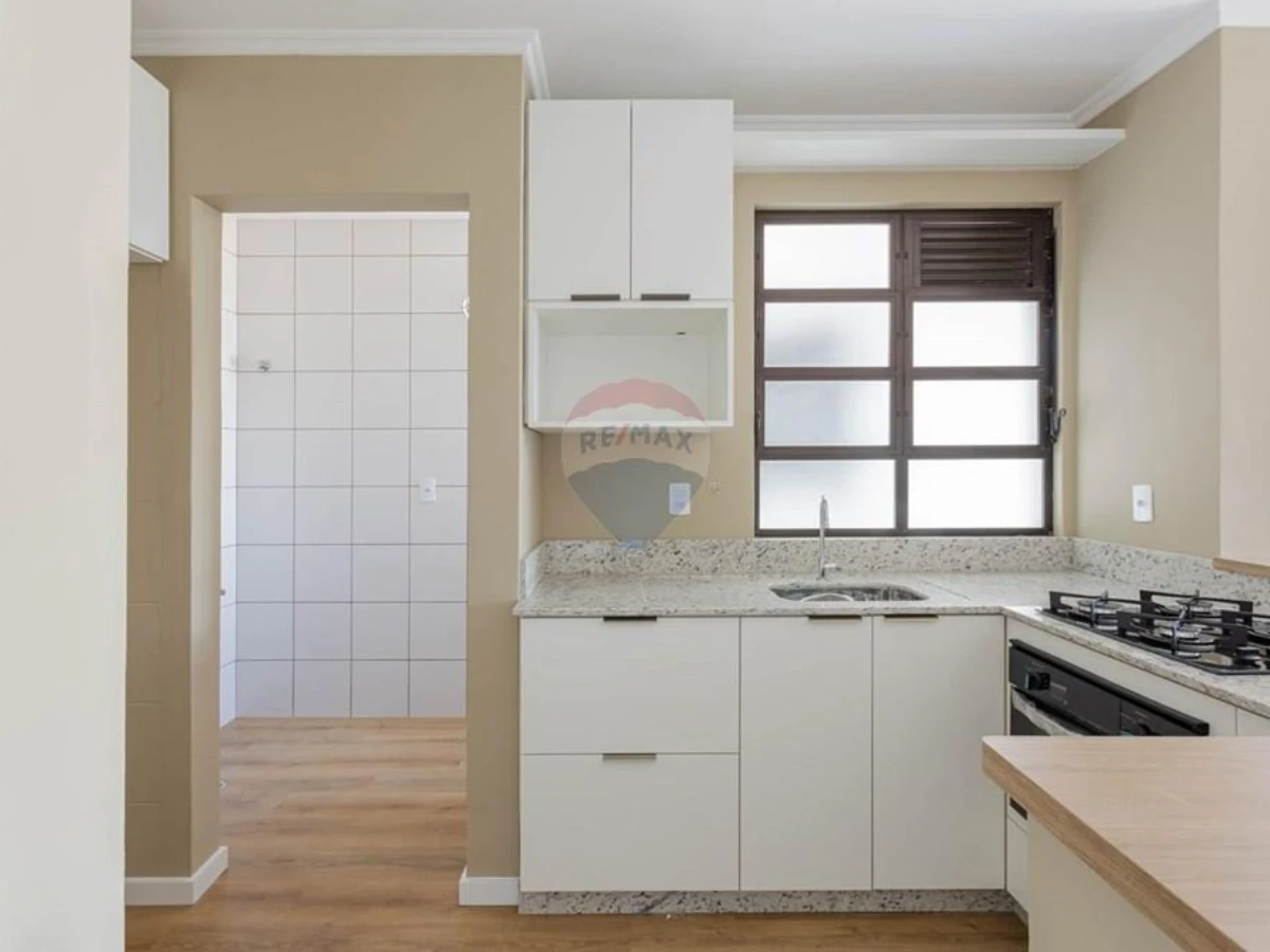 Apartamento 3 Dormitórios com Vista Mar — João Paulo, Florianópolis