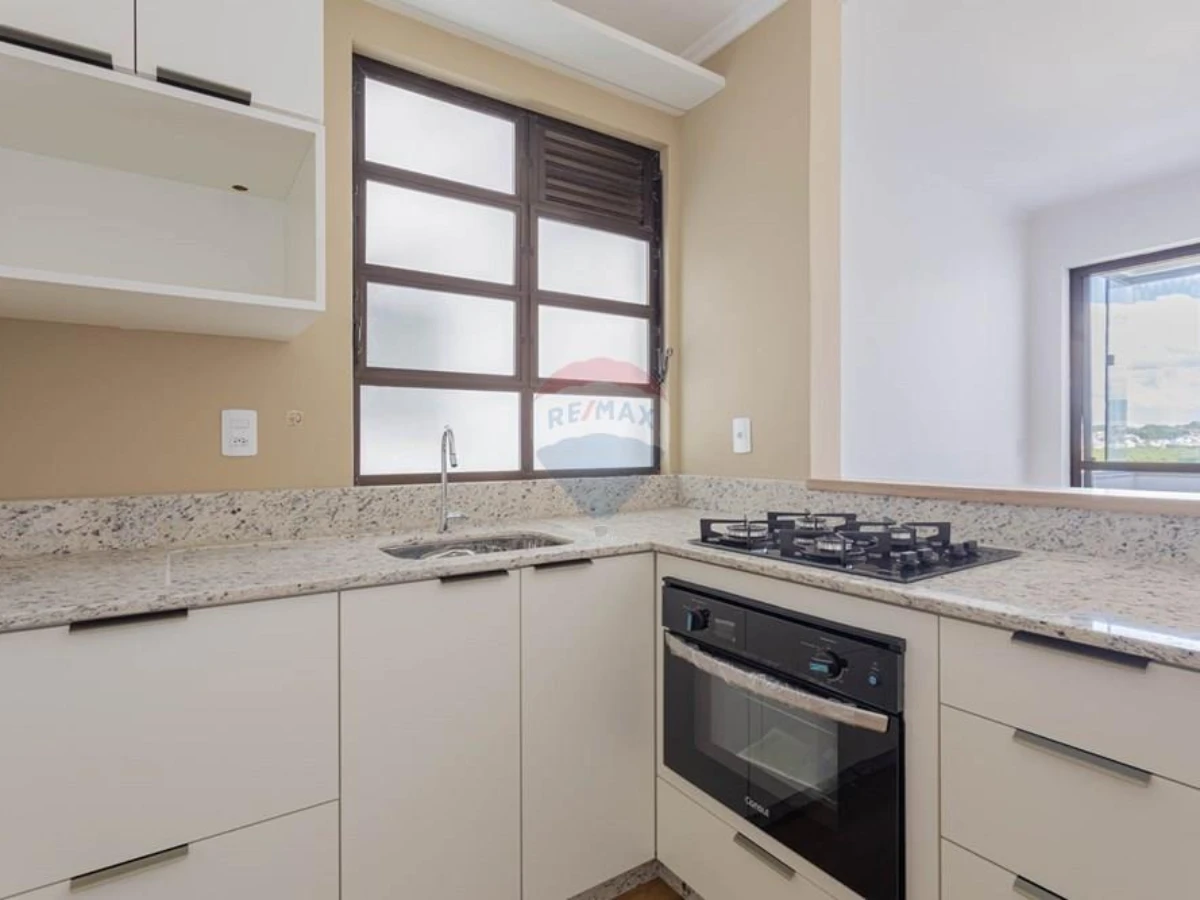 Apartamento 3 Dormitórios com Vista Mar — João Paulo, Florianópolis