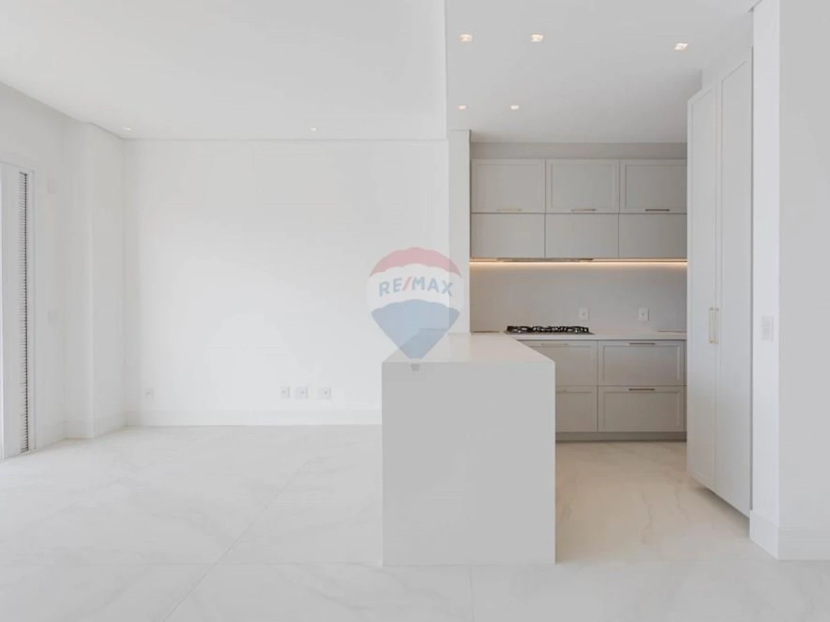 Apartamento 3 Suítes Vista Mar — João Paulo, Florianópolis