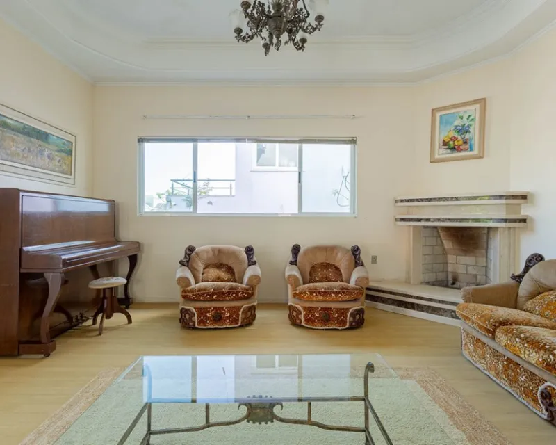 Casa de Condomínio 5 Dormitórios à Venda no João Paulo, Florianópolis — João Paulo
