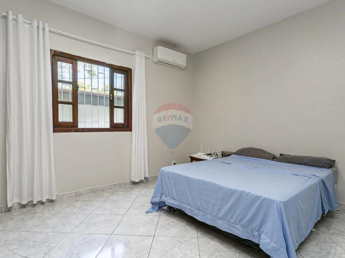 Casa 4 Quartos à Venda no Rio Vermelho, Florianópolis