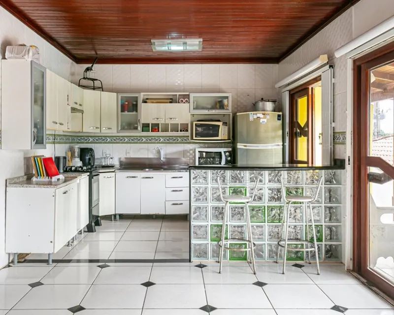Casa 4 Quartos à Venda no Rio Vermelho, Florianópolis — Rio Vermelho