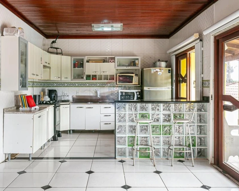 Дом 4 спальни на продажу в Rio Vermelho, Florianópolis — Rio Vermelho