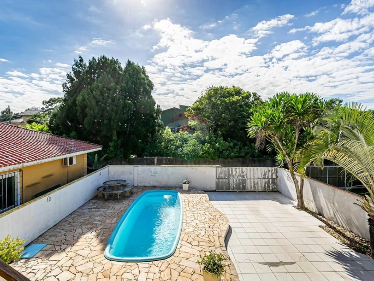 Casa 4 Quartos à Venda no Rio Vermelho, Florianópolis