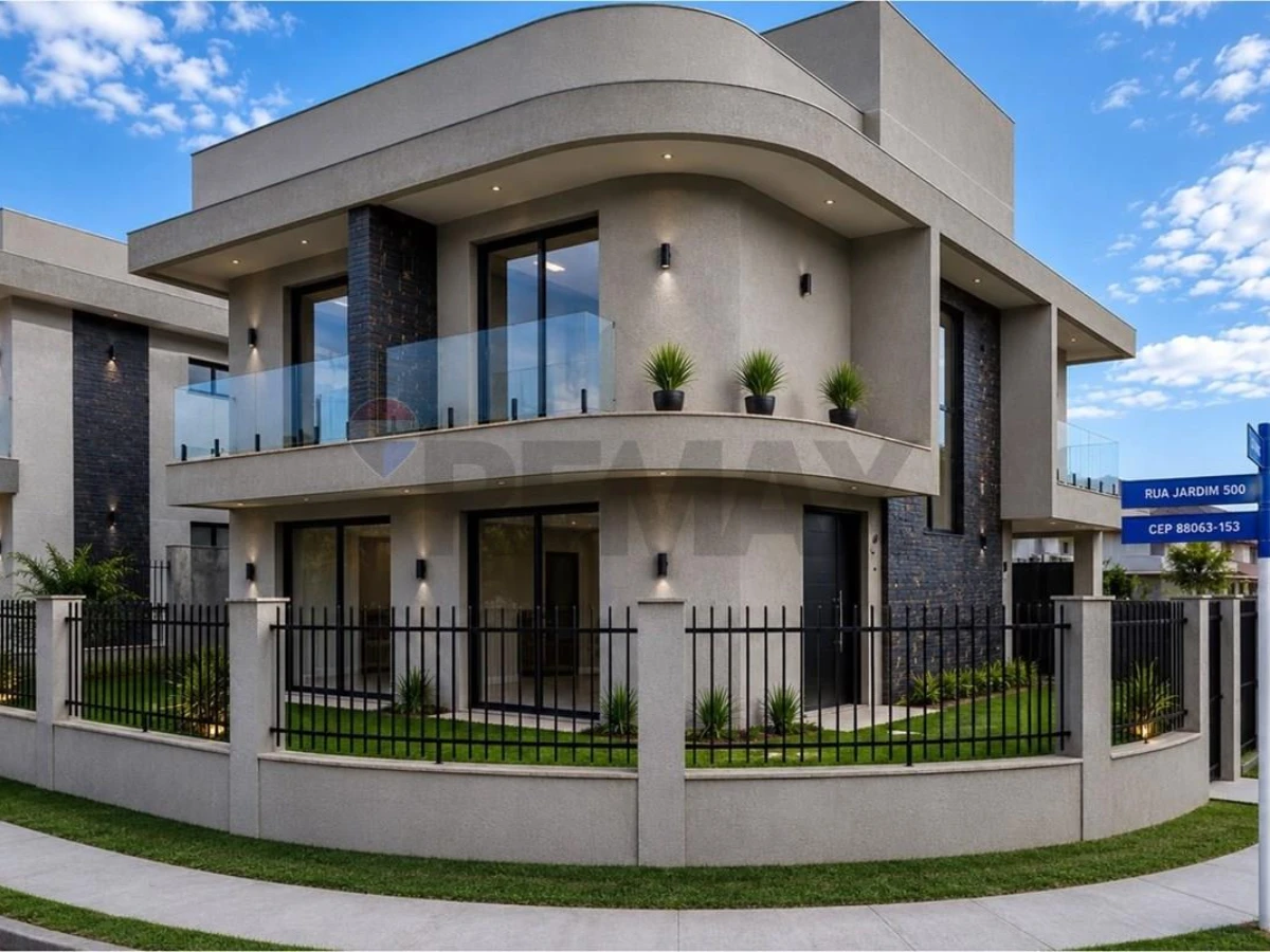 Casa 4 Suítes à Venda no Jardim Campeche, Florianópolis