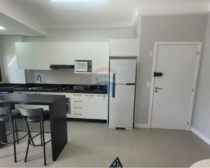 Apartamento 2 Quartos Mobiliado à Venda na Cachoeira do Bom Jesus, Florianópolis — Cachoeira do Bom Jesus