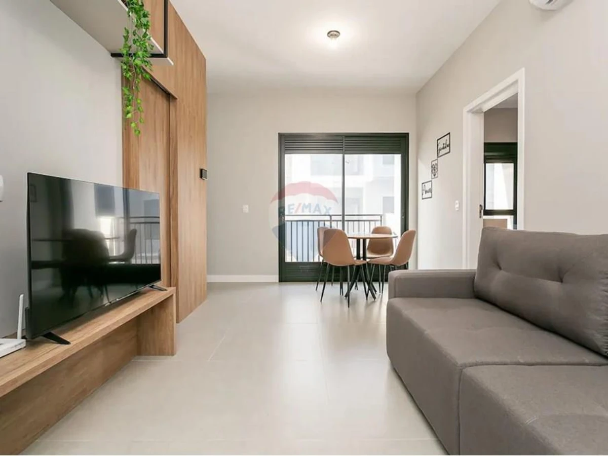 Apartamento 1 Dormitório com Suíte à Venda em Cachoeira do Bom Jesus, Florianópolis