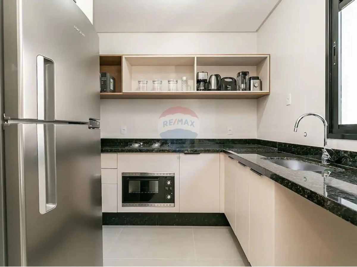 Apartamento 1 Dormitório com Suíte à Venda em Cachoeira do Bom Jesus, Florianópolis