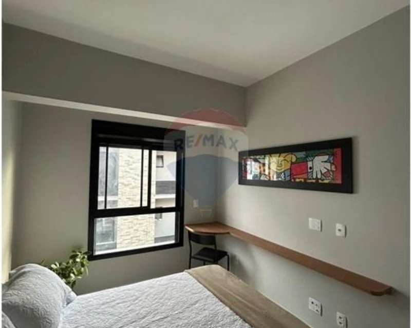Apartamento Mobiliado 1 Quarto à Venda — Cachoeira do Bom Jesus, Florianópolis