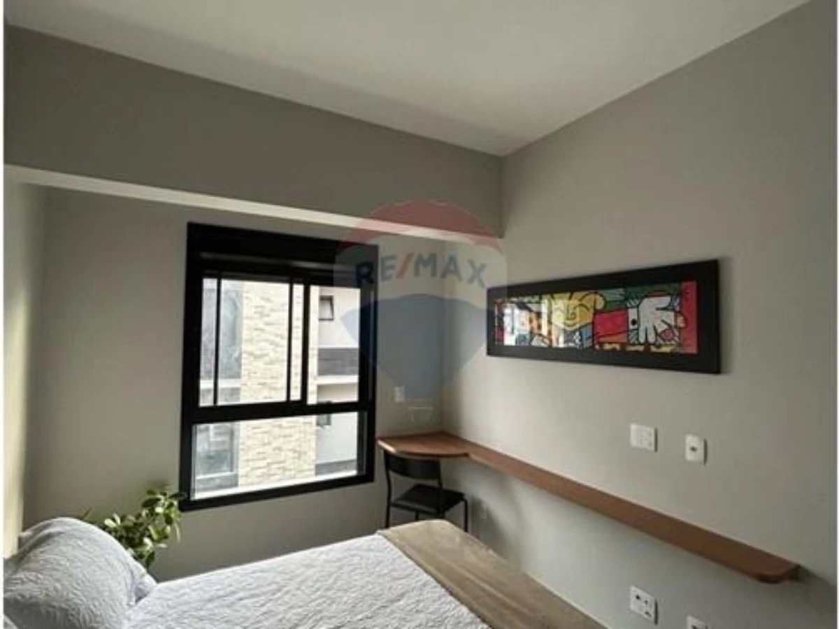 Apartamento Mobiliado 1 Quarto à Venda — Cachoeira do Bom Jesus, Florianópolis