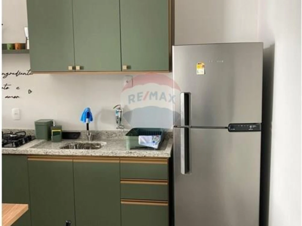 Apartamento Mobiliado 1 Quarto à Venda — Cachoeira do Bom Jesus, Florianópolis