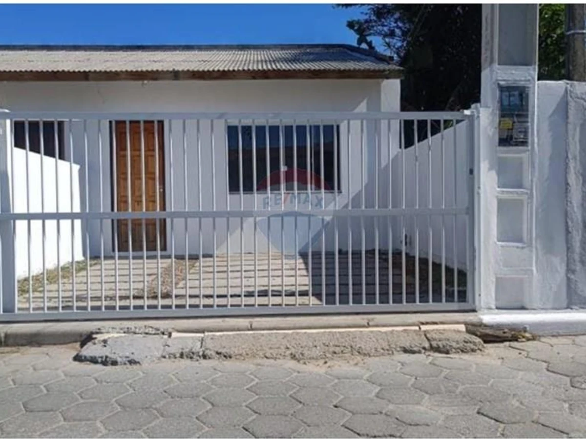 Casa Geminada à Venda — Rio Vermelho, Florianópolis