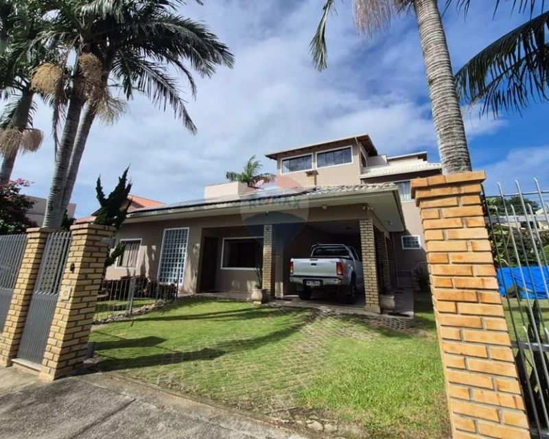 Casa 6 Dormitorios en Venta en Ingleses, Florianópolis — 539 m² — Ingleses