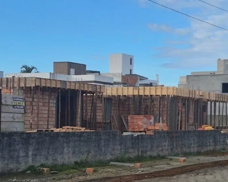 Casa 3 Dormitorios en Venta en Ingleses, Florianópolis — 131 m² — Ingleses