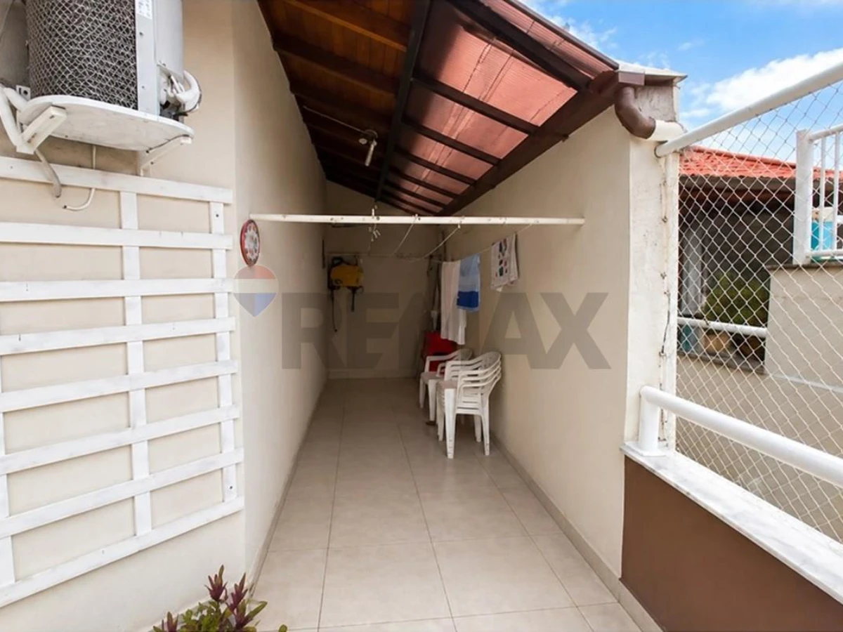 Cobertura 3 Quartos com Piscina Privativa — Canasvieiras, 30 m da Praia