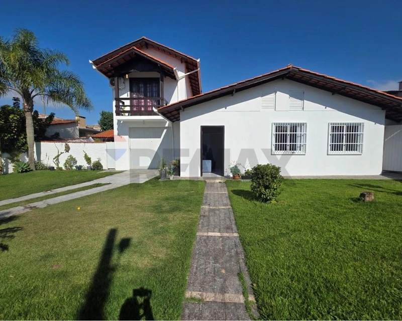 Casa 3 Dormitorios en Venta en Ingleses, Florianópolis — Ingleses